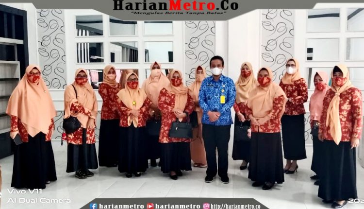 Ny. Suriyati Datau R. Abdjul, S.Pd.,M.Pd